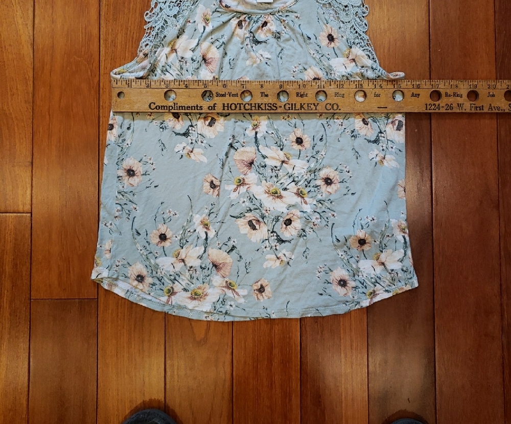 H&M Women's XS Sleeveless Lace detail floral blouse - Picture 3 of 7